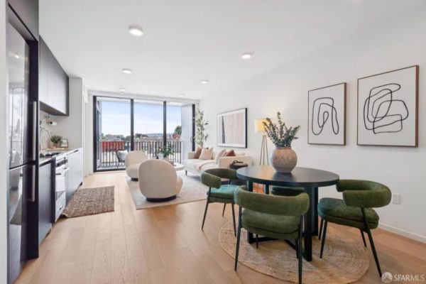 230 7th Street #604