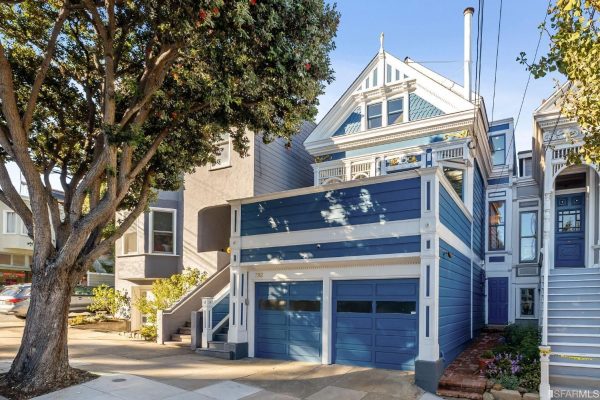 792 Elizabeth Street